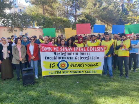 MESLEK İTİBARIMIZ, HAKLARIMIZ VE GELECEĞİMİZ İÇİN  EĞİTİM EMEKÇİLERİ OLARAK BUGÜN İŞ BIRAKIYORUZ!