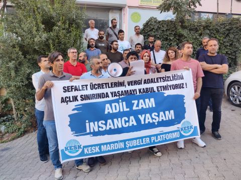 UYARIYORUZ! KAŞIKLA VERİP KEPÇEYLE ALMAYA ÇALIŞMAYIN!